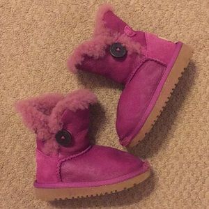 Toddler UGG Bailey Button Size 6 Pink Boots